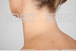 Neck texture of Cora 0007